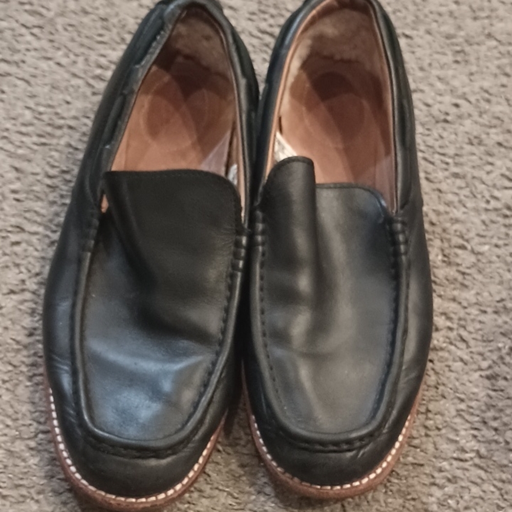 UGG Men's Black Leather Slip-On Loafers